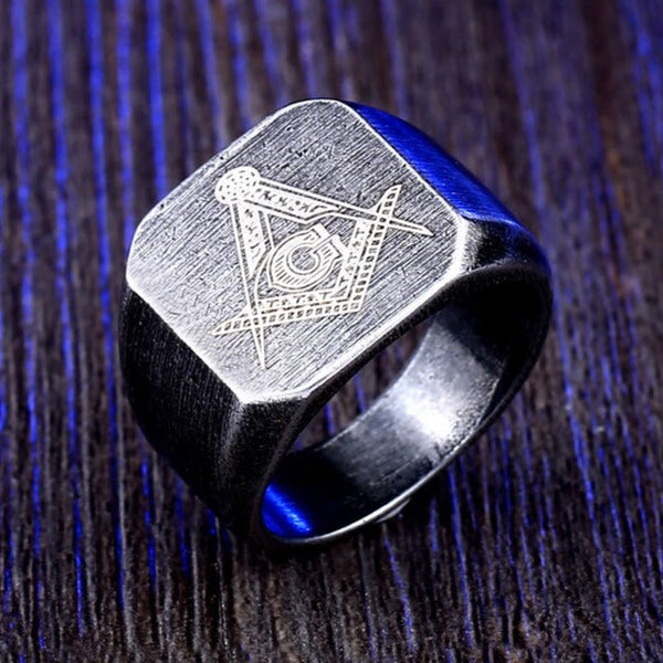 Master Mason Blue Lodge Ring - Square & Compass With G [Multiple Colors]