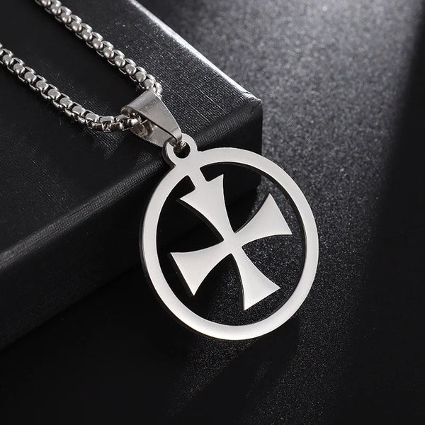 Knights Templar Commandery Pendant - Templar Cross Round Medal Stainless Steel