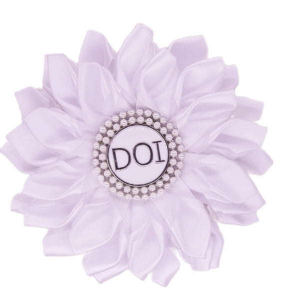 PHA DOI Brooch - Solid White Ribbon Layers